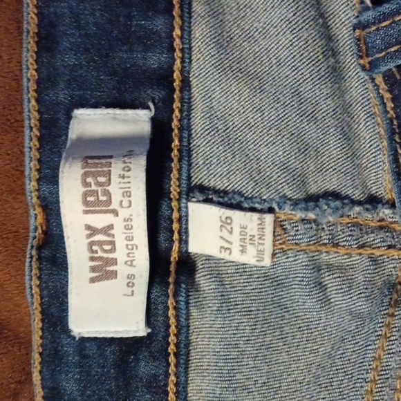 WAX JEAN, LOS ANGELES CA. WOMENS JEANS SIZE 3/26. BUTTON UP FLY, DISTRES… - Picture 8 of 9